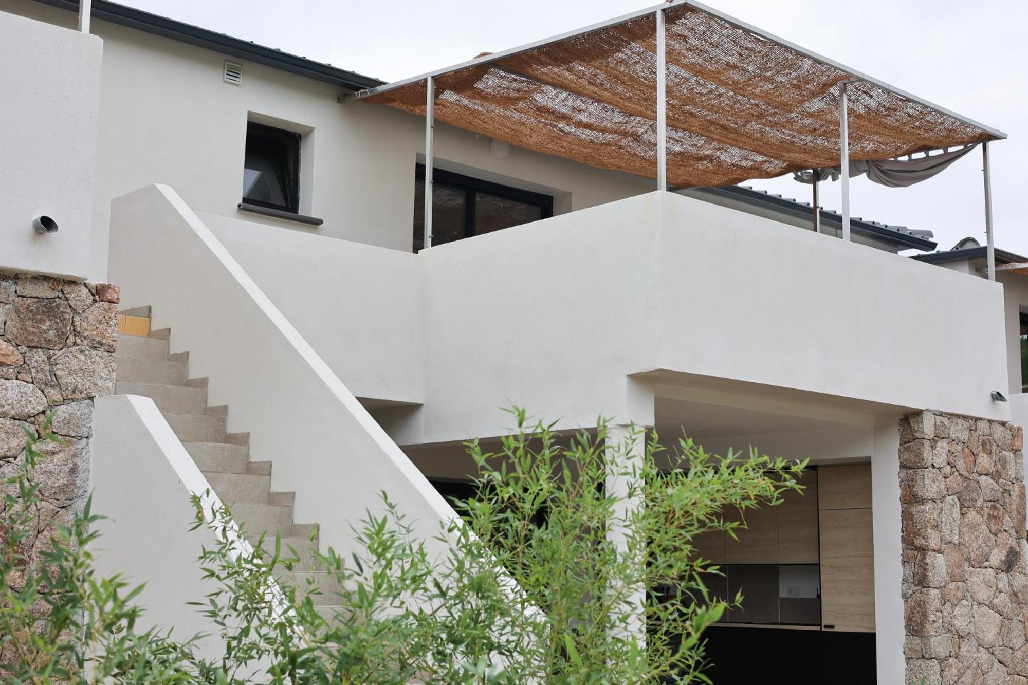 Marina Di Fautea Apartment Olmucciu Bilik gambar