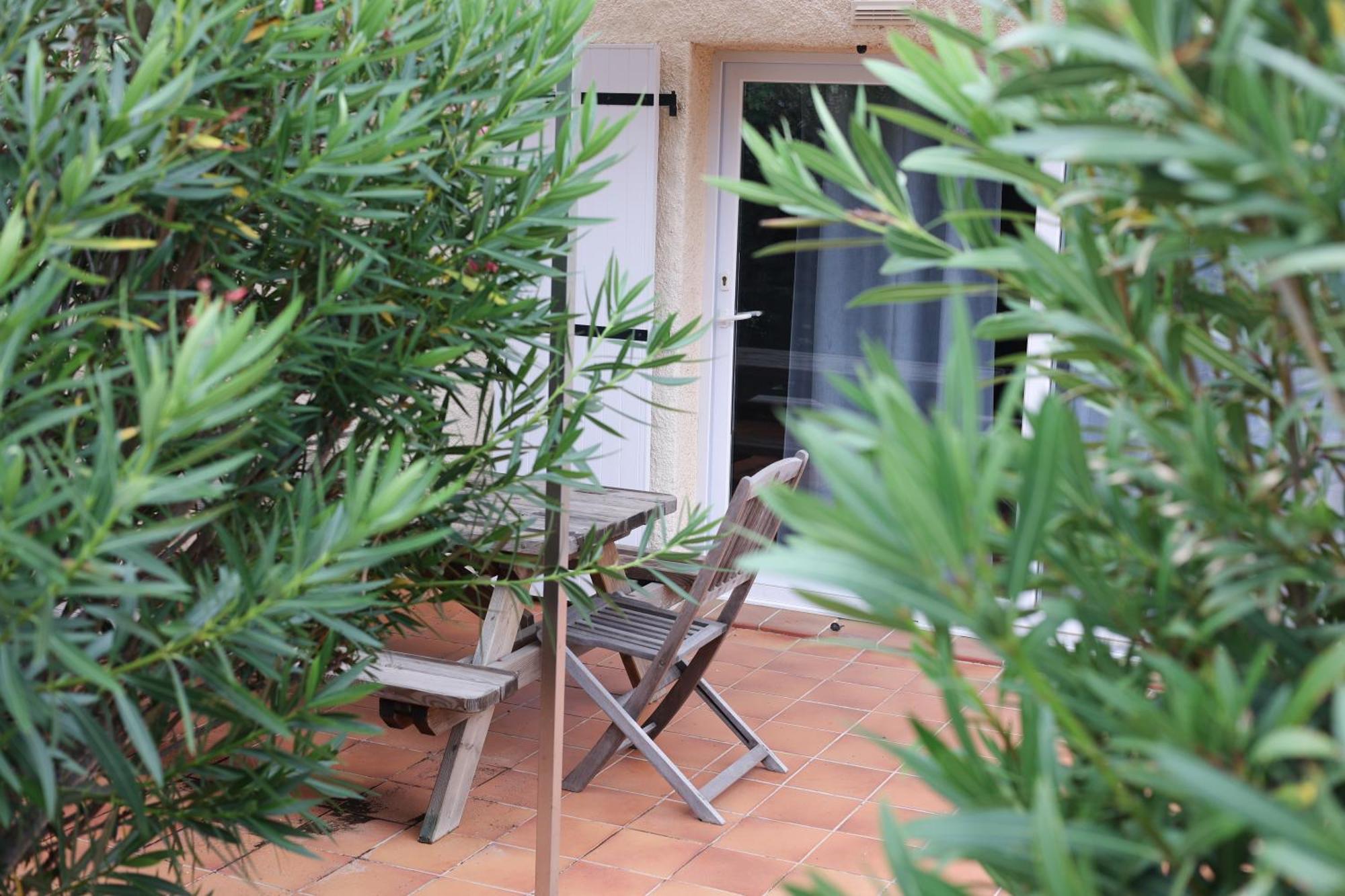 Marina Di Fautea Apartment Olmucciu Bilik gambar