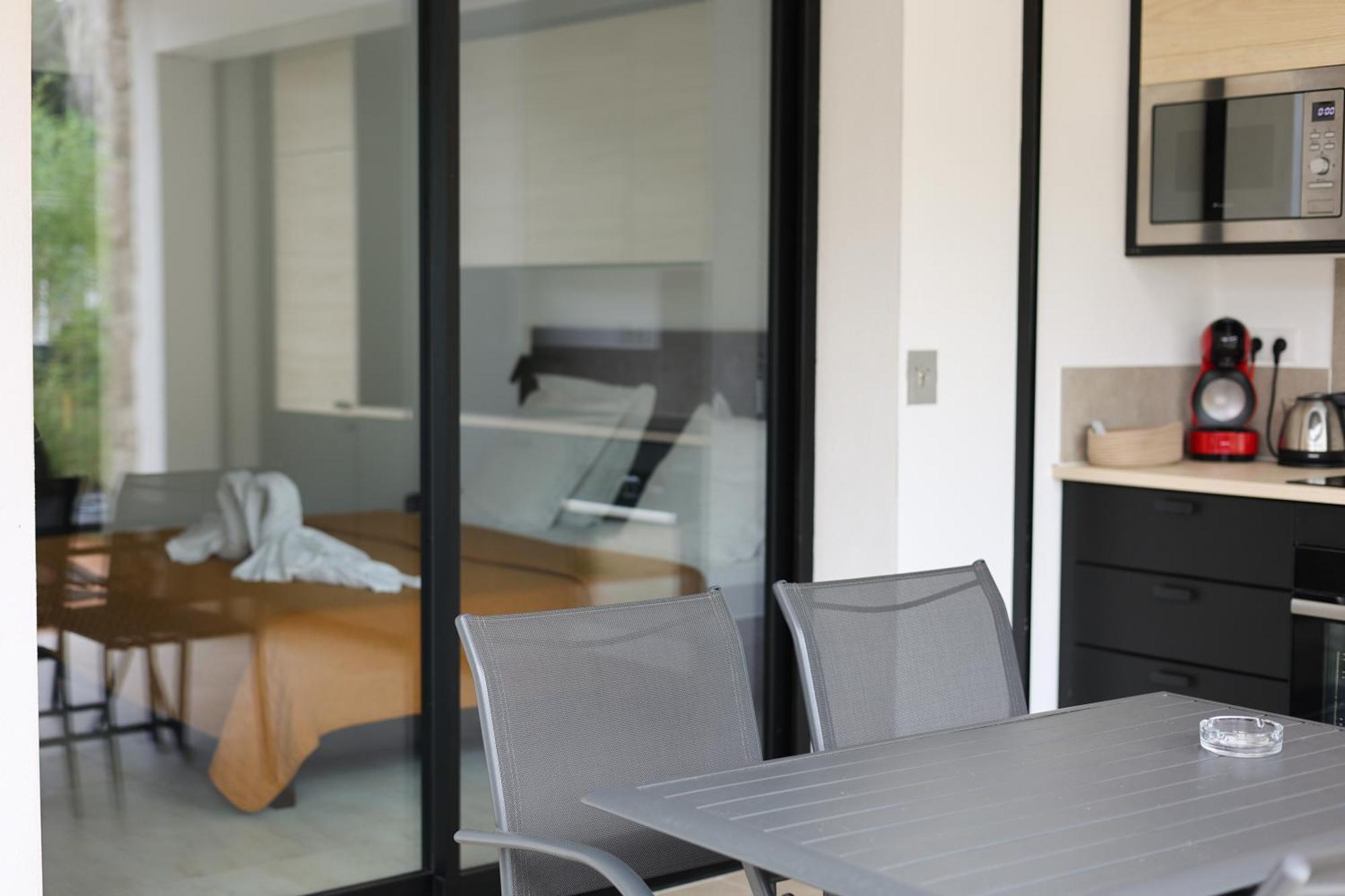 Marina Di Fautea Apartment Olmucciu Bilik gambar