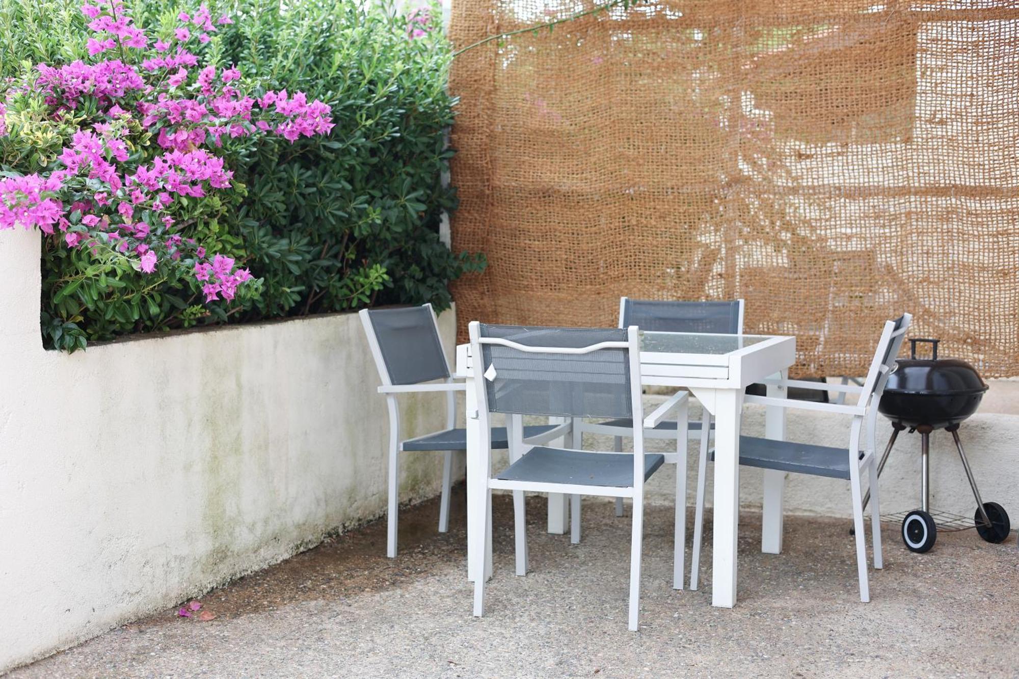 Marina Di Fautea Apartment Olmucciu Bilik gambar